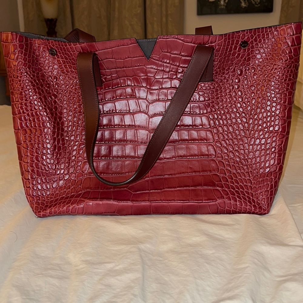 Vince medium tote